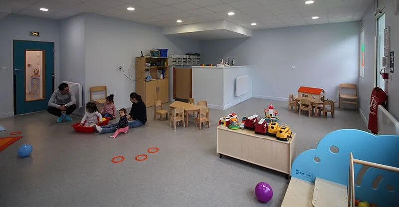 Salle de vie crèche E-Leclerc