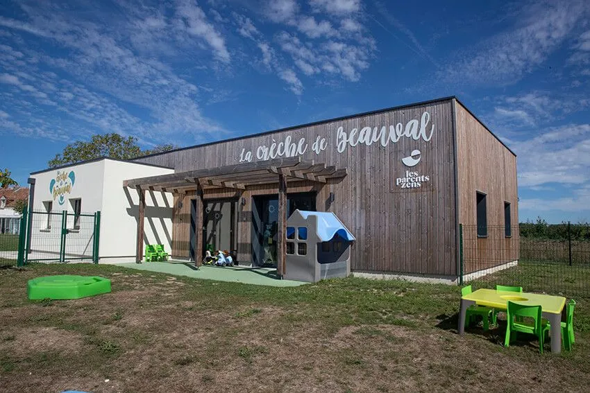 Extérieur crèche sur mesure Beauval